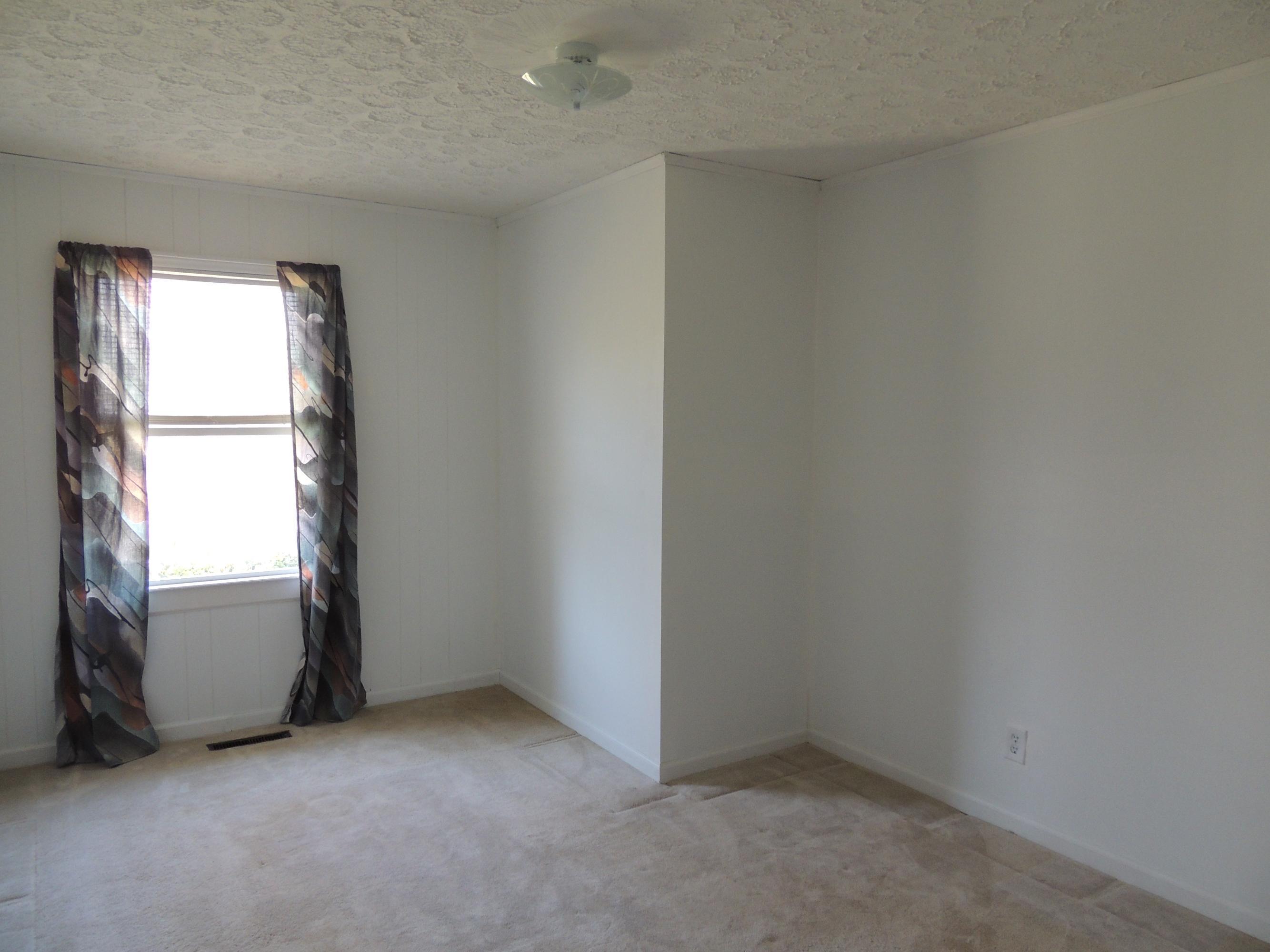 165 McNeil Mill Road Rocky Mount, VA 24151 - Photo 25 of 33 Office