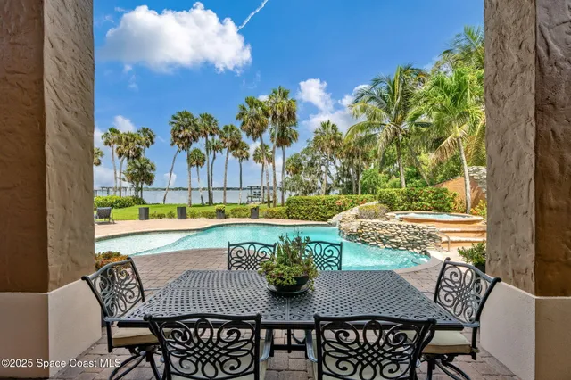 $3,100,000 | 4297 Crooked Mile Road, Merritt Island, FL 32952