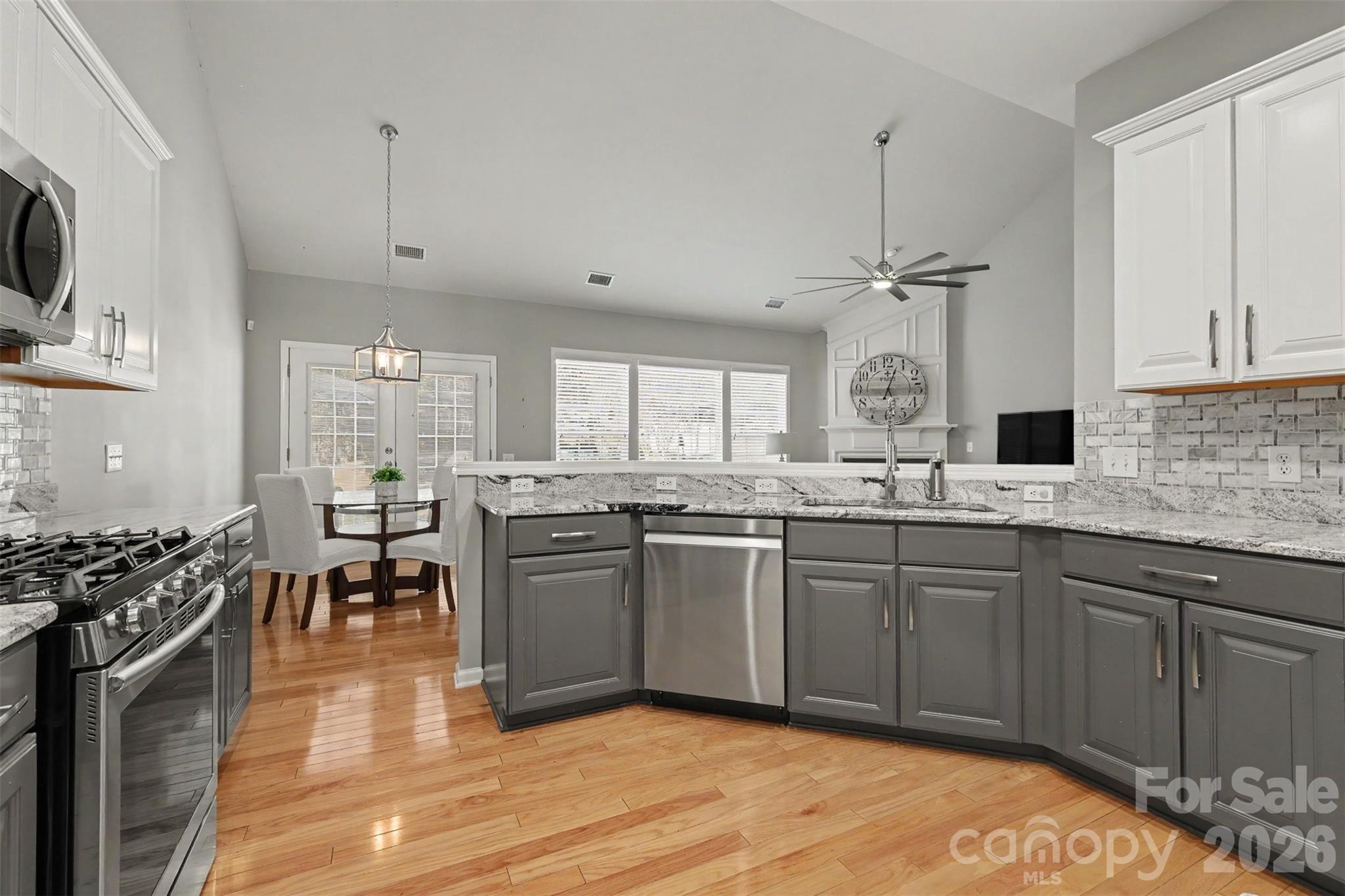 2517 Coltsgate Road Waxhaw, NC 28173 - Photo 3 of 24 Gallery Image 3
