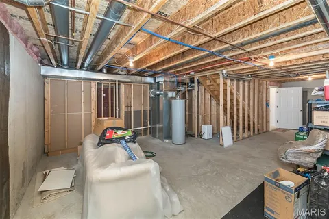 $420,000 | 160 Baxter Commons Drive, Manchester, MO 63011