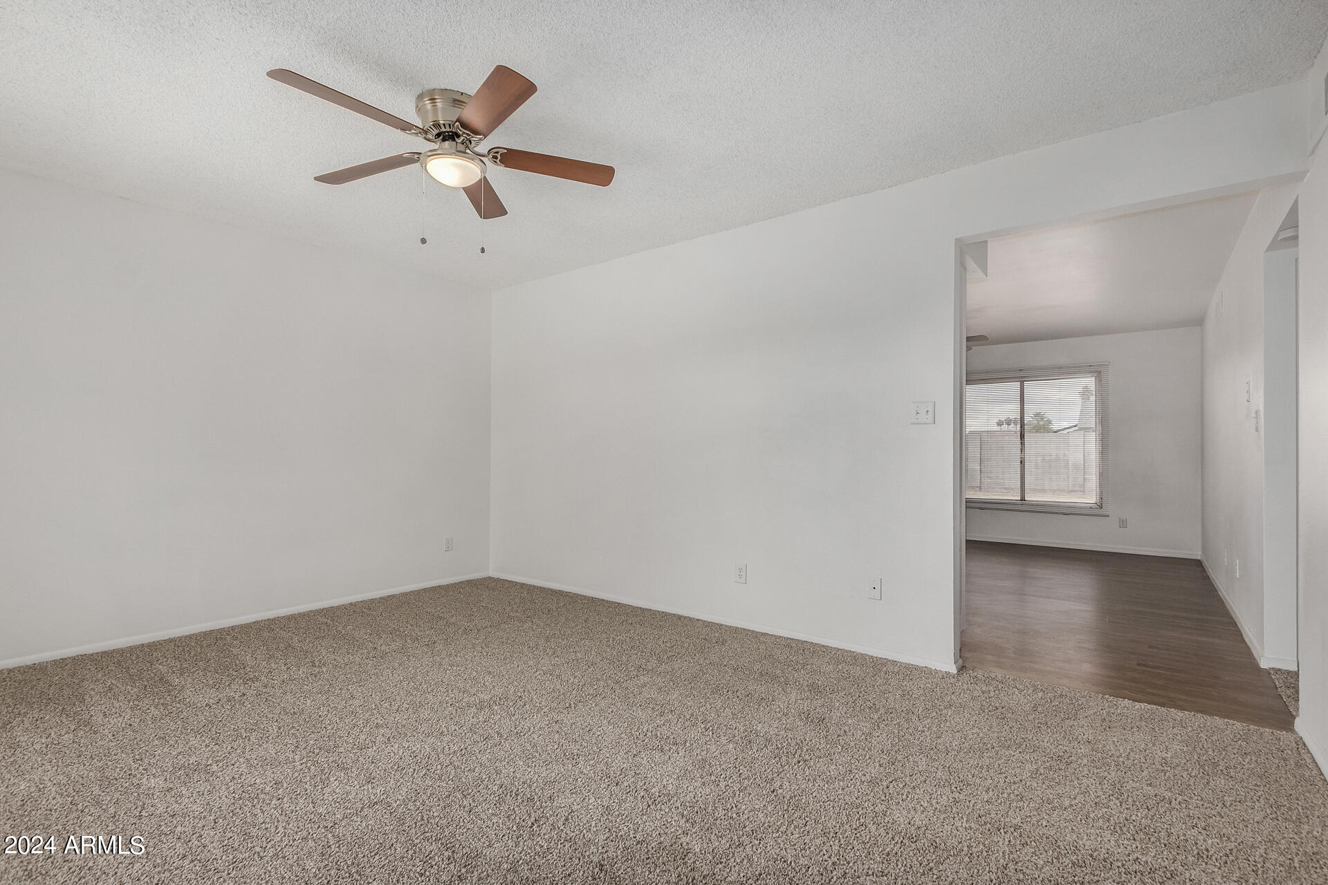 3808 West Calavar Road Phoenix, AZ 85053 - Photo 10 of 34 10 - Calavar