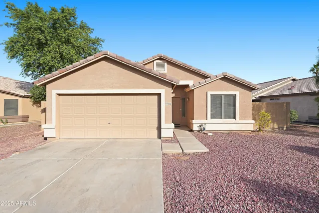 $359,000 | 8132 West Hammond Lane, Phoenix, AZ 85043