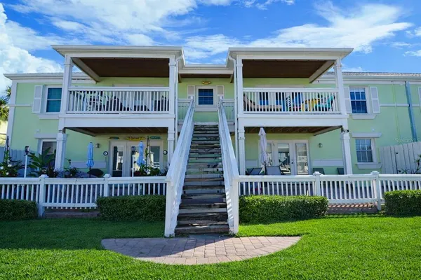 $3,500 | 5245 Coquina Key Drive Southeast, Unit D, St. Petersburg, FL 33705