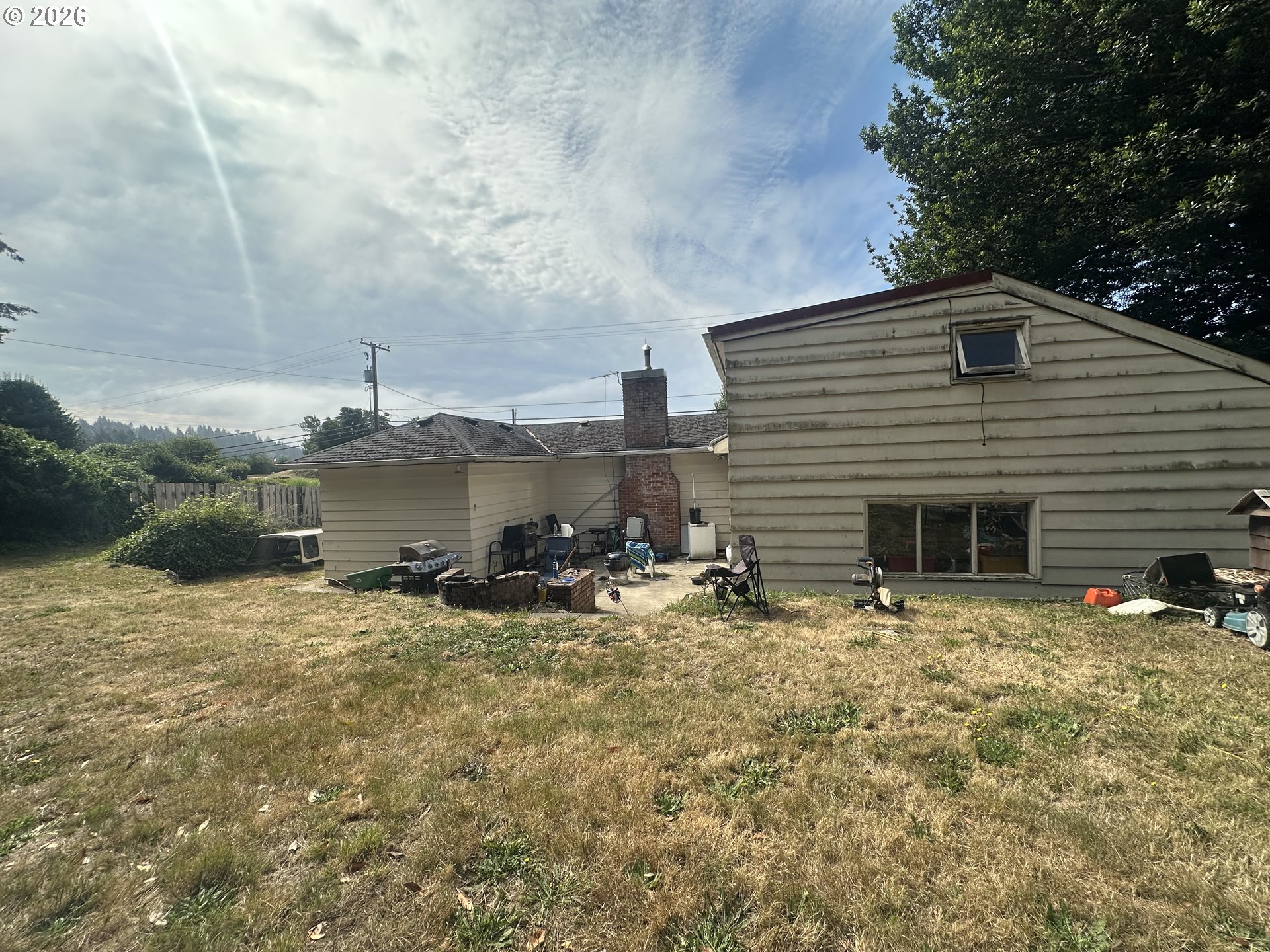 67623 East Bay Road North Bend, OR 97459 - Photo 3 of 10 Gallery Image 3