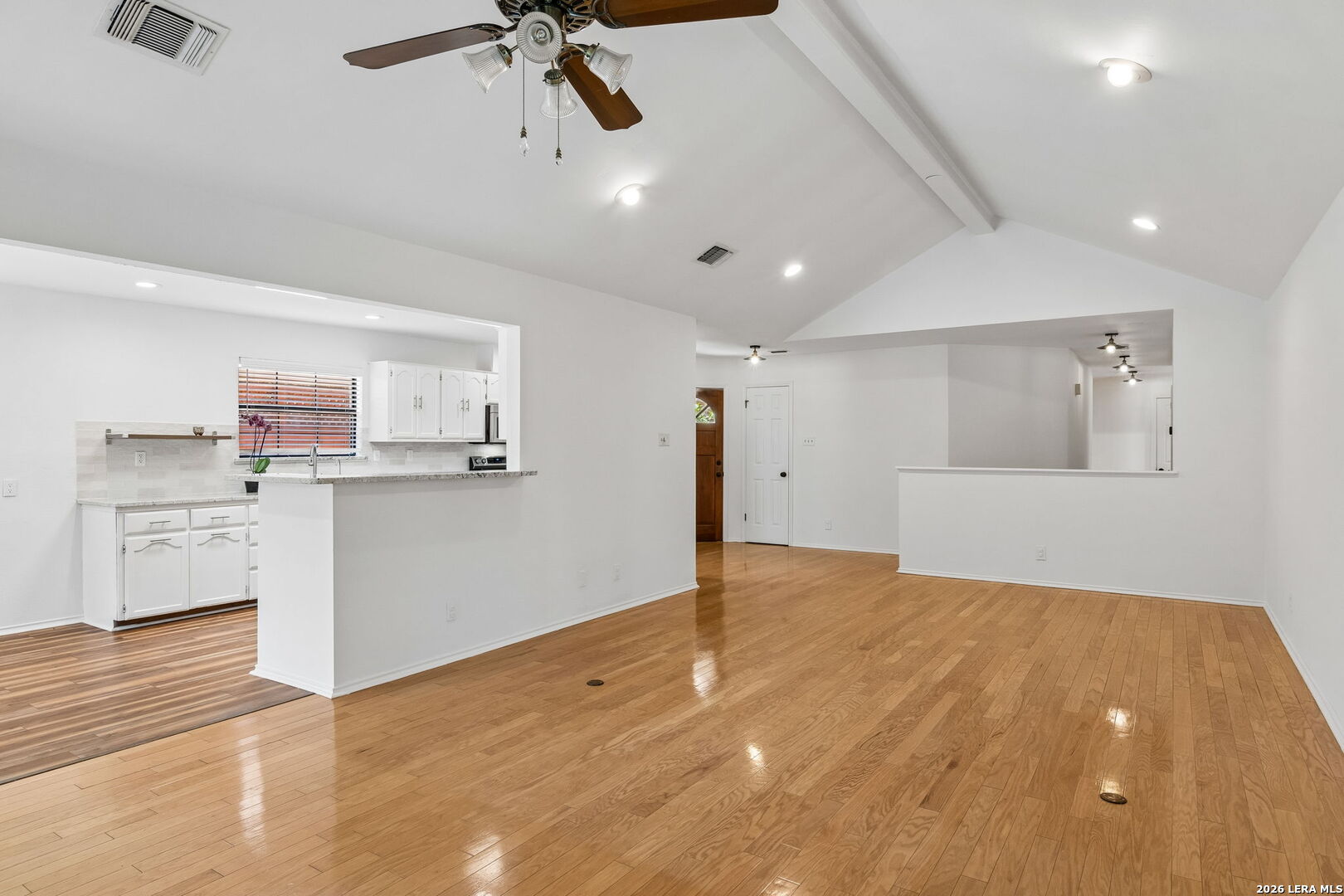 106 Hiler Road San Antonio, TX 78209 - Photo 18 of 35