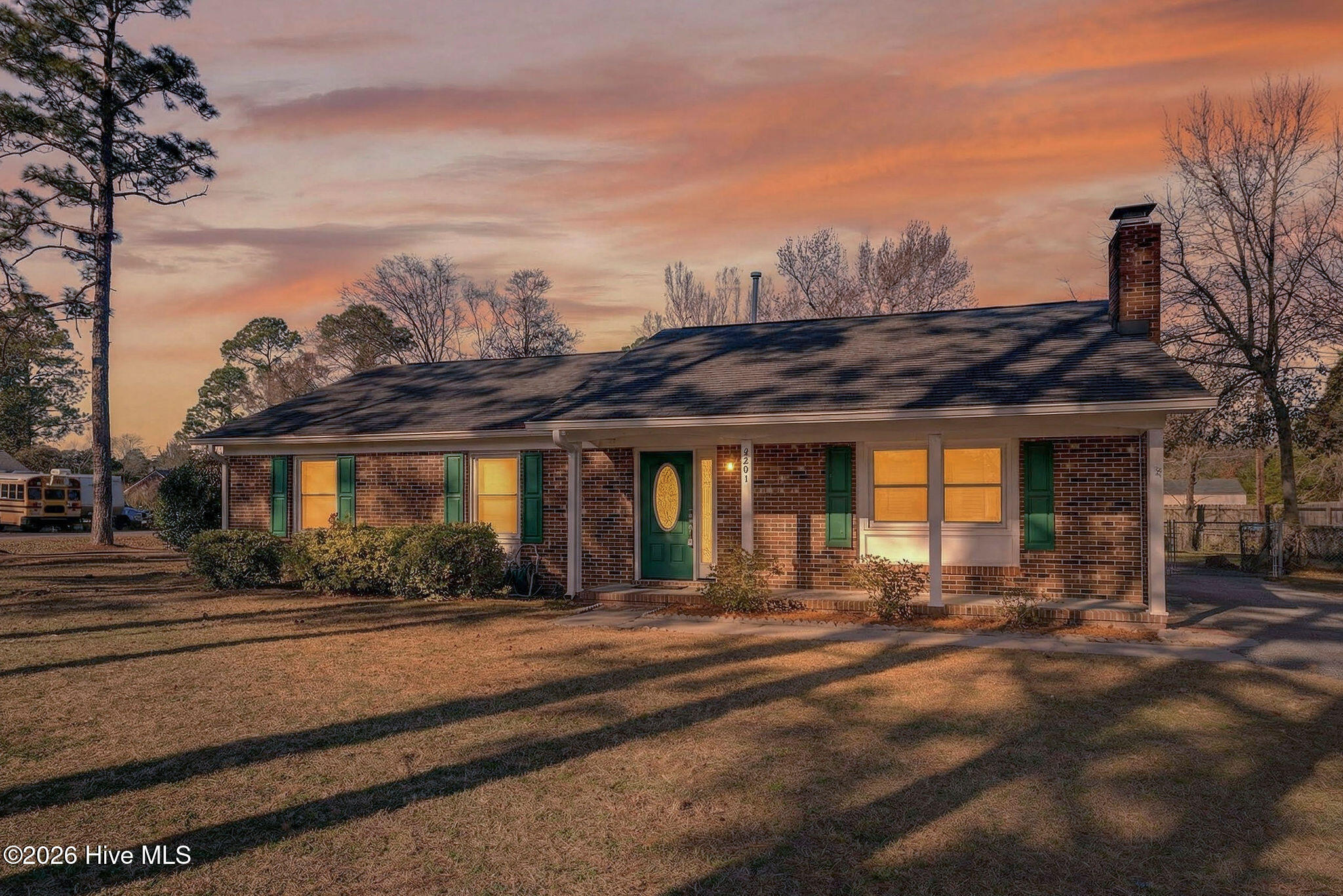 5201 Lord Tennyson Road Wilmington, NC 28405 - Photo 2 of 39
