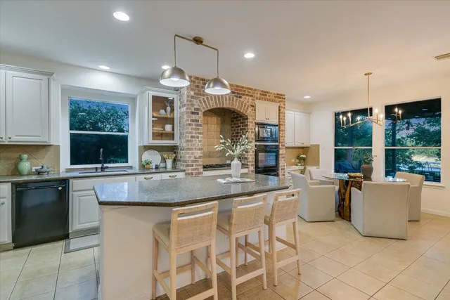 $1,899,000 | 17120 Northlake Hills Drive, Jonestown, TX 78645