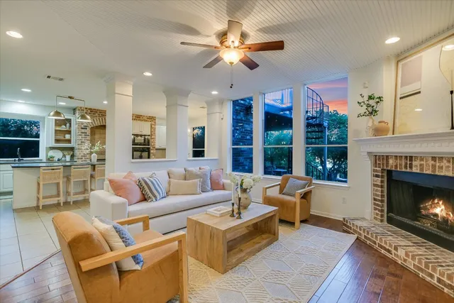 $1,899,000 | 17120 Northlake Hills Drive, Jonestown, TX 78645