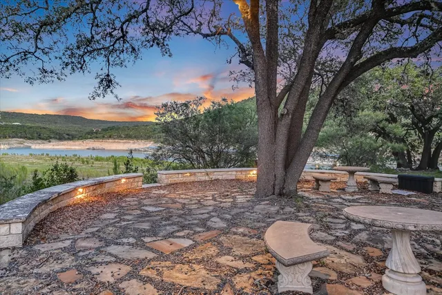 $1,899,000 | 17120 Northlake Hills Drive, Jonestown, TX 78645