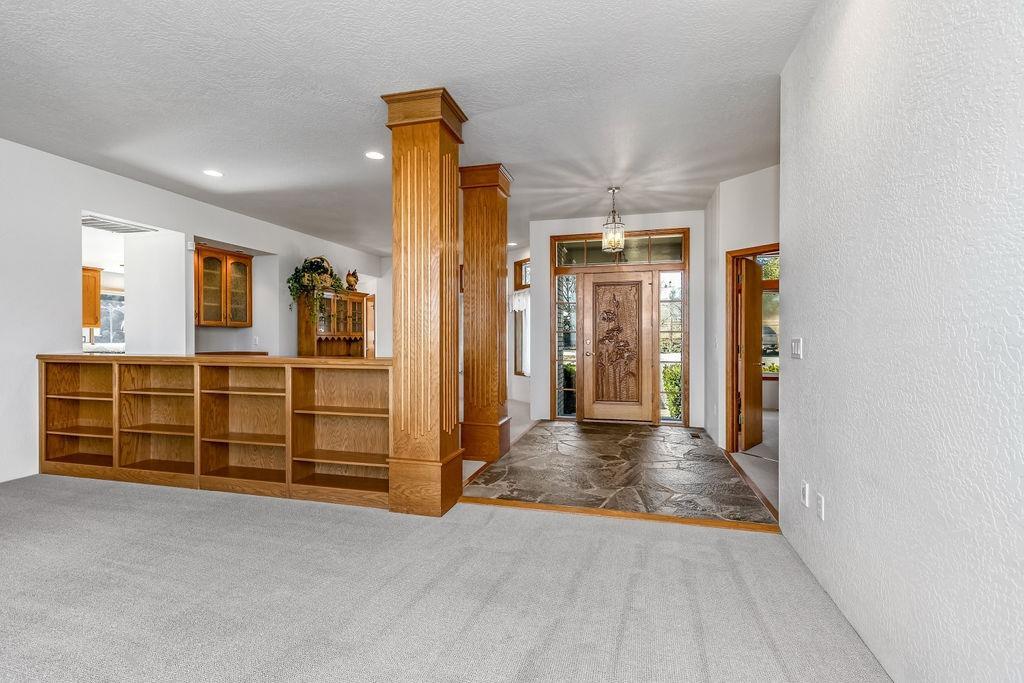 6601 Pioneer Road Medford, OR 97501 - Photo 12 of 35 Additional Photo