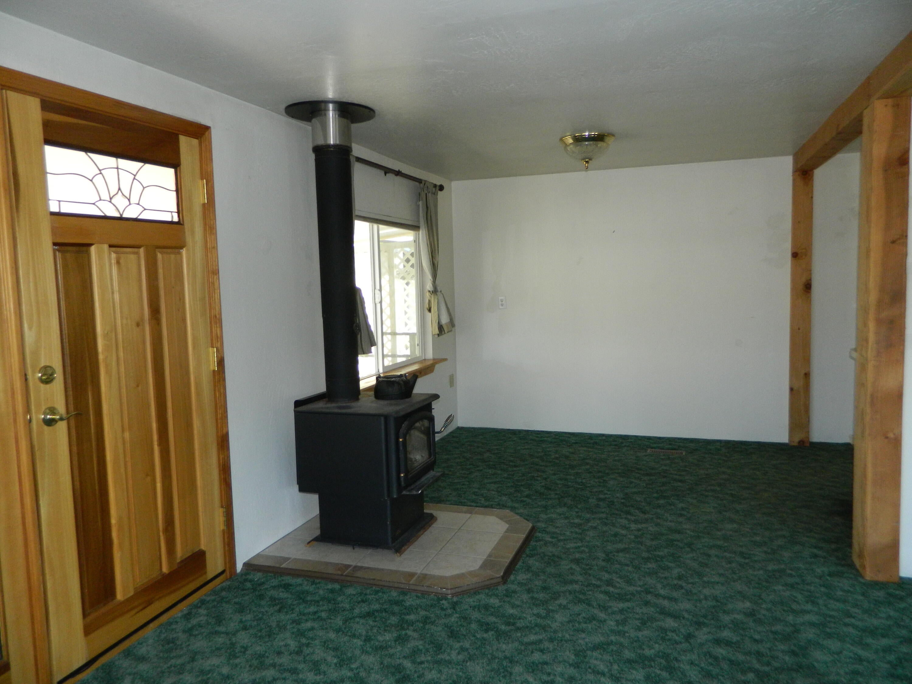 2427 Southwest Webster Road Grants Pass, OR 97526 - Photo 11 of 30 Front Door and Dining Room