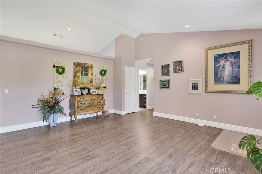 15274 Rodeo Street Hesperia, CA 92345 - Photo 9 of 67
