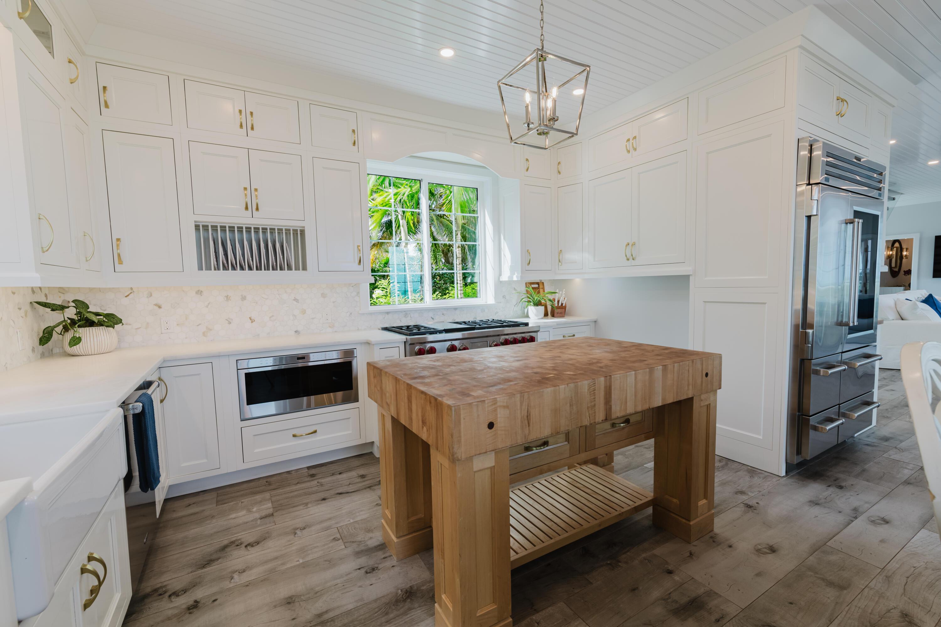 113 North Beach Road Jupiter Island, FL 33455 - Photo 26 of 65 22 Kitchen 6