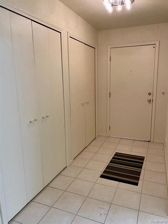 29640 Middlebelt Road, Unit 2601 Farmington Hills, MI 48334 - Photo 6 of 24