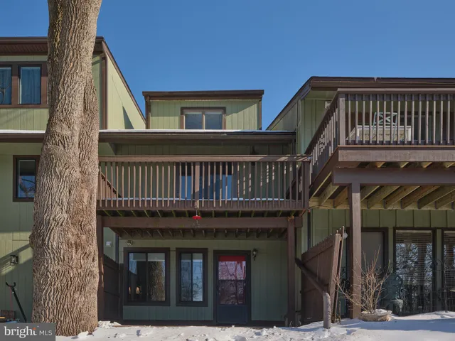 $335,000 | 27 Darien, New Hope, PA 18938