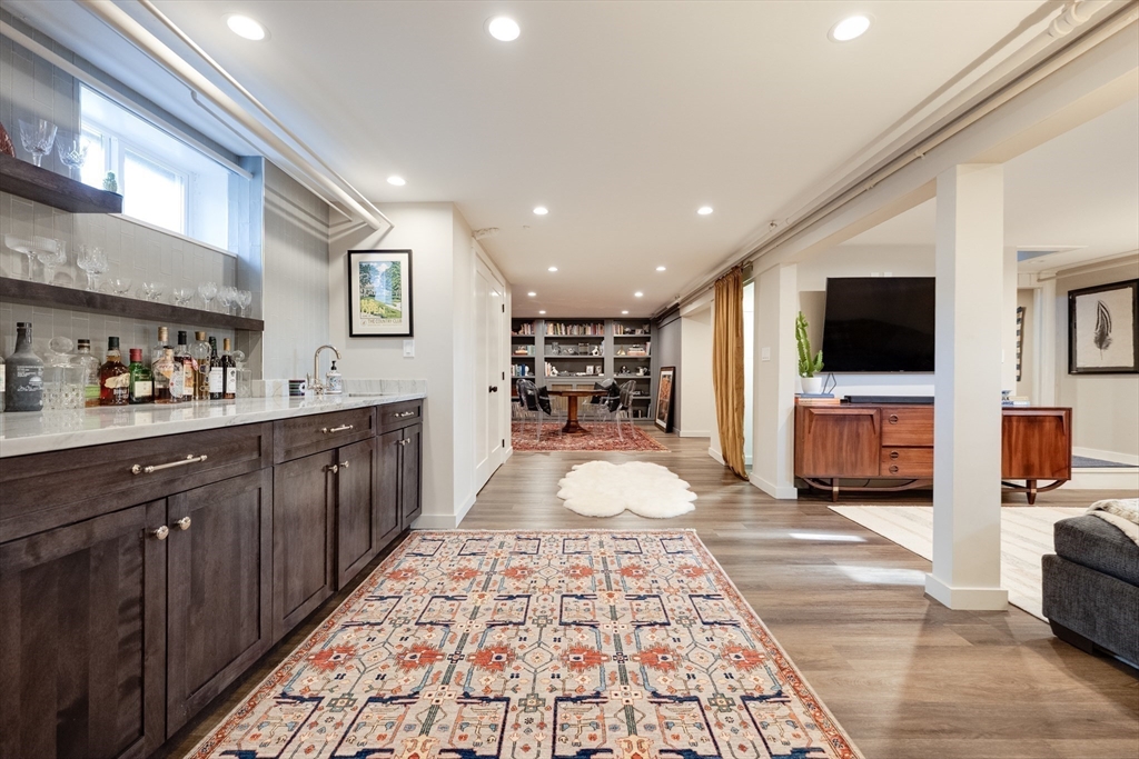 51 Como Road Boston, MA 02136 - Photo 26 of 37