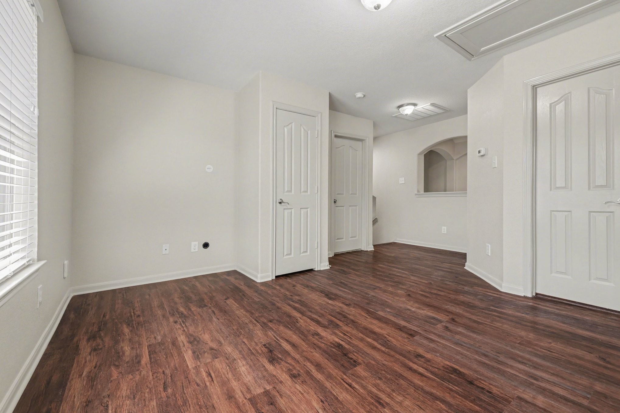 4921 Summer Ridge Drive Conroe, TX 77303 - Photo 7 of 25