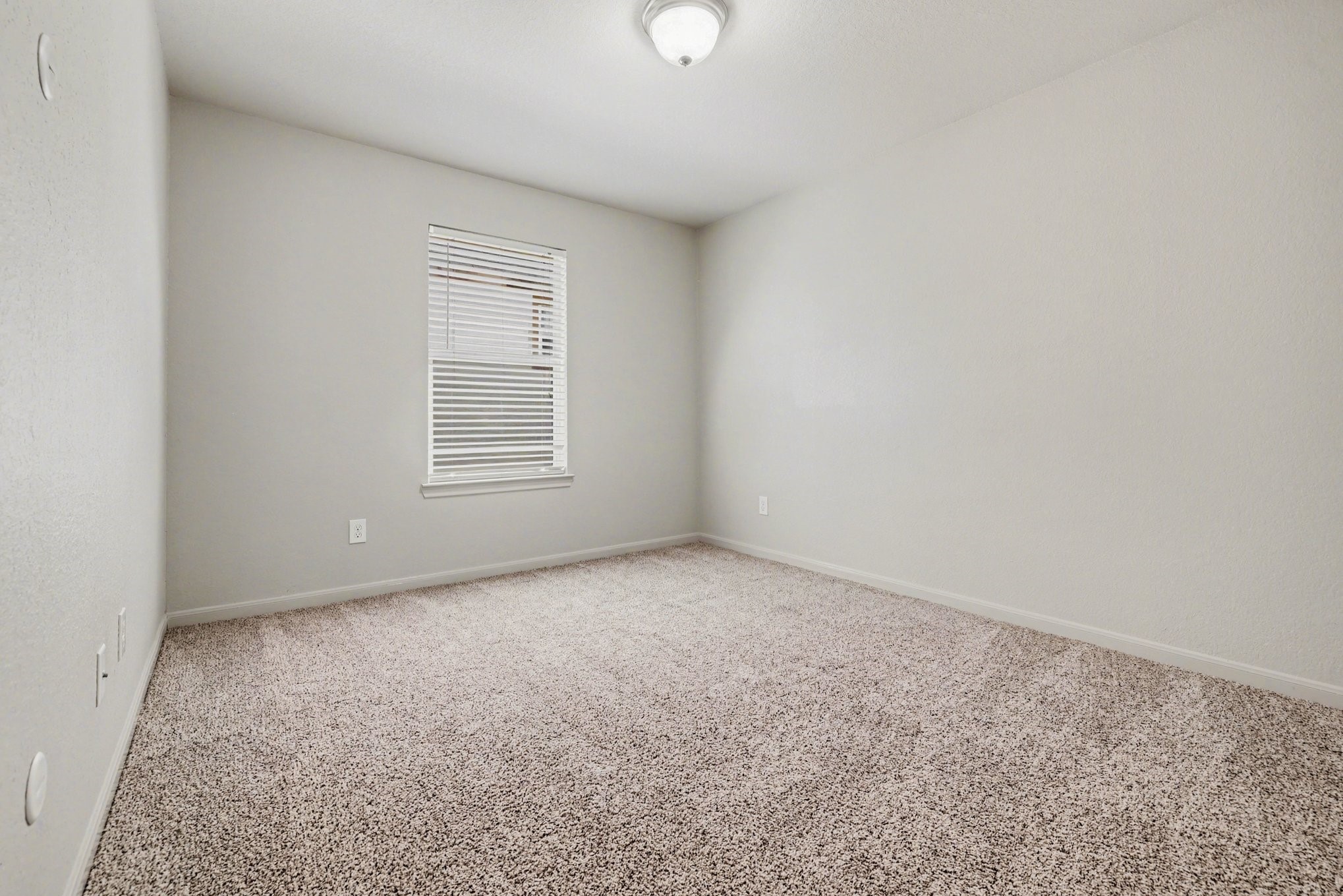 4921 Summer Ridge Drive Conroe, TX 77303 - Photo 9 of 25