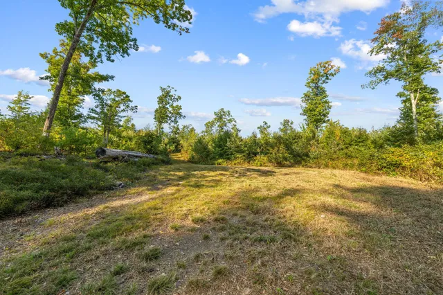 $950,000 | 0 Old Concord Road, Henniker, NH 03242