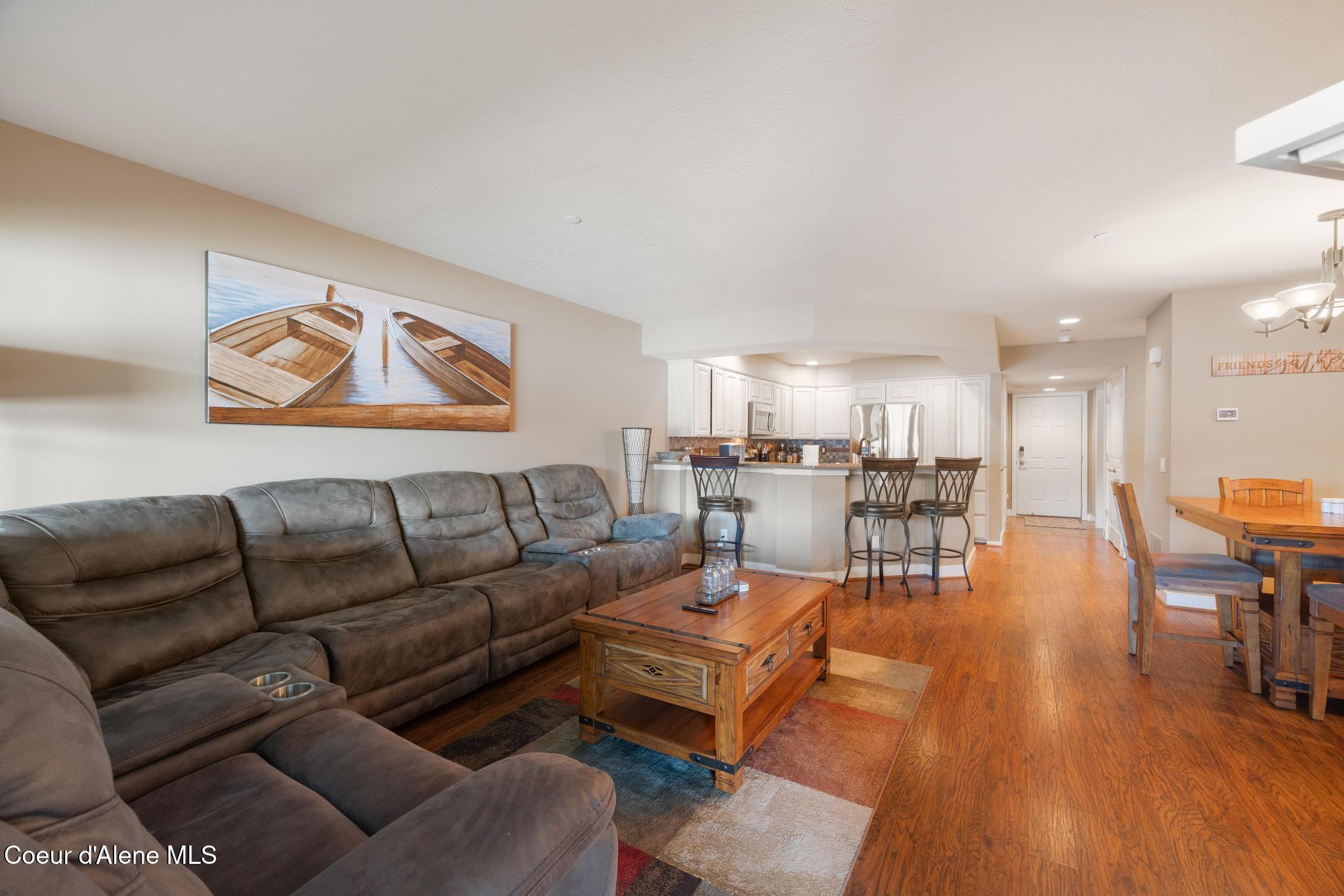 4549 South Arrow Point Drive, Unit 207 Harrison, ID 83833 - Photo 14 of 60 Living Room