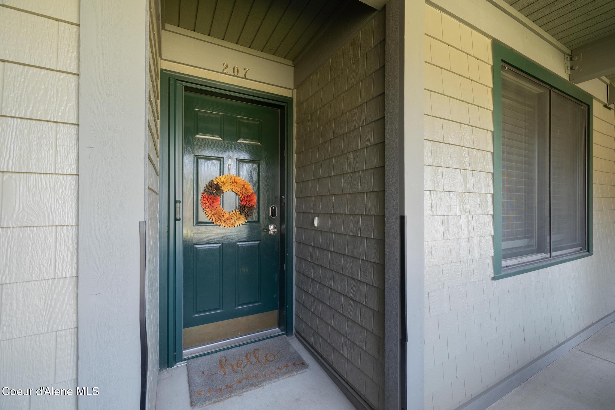4549 South Arrow Point Drive, Unit 207 Harrison, ID 83833 - Photo 29 of 60 Entry