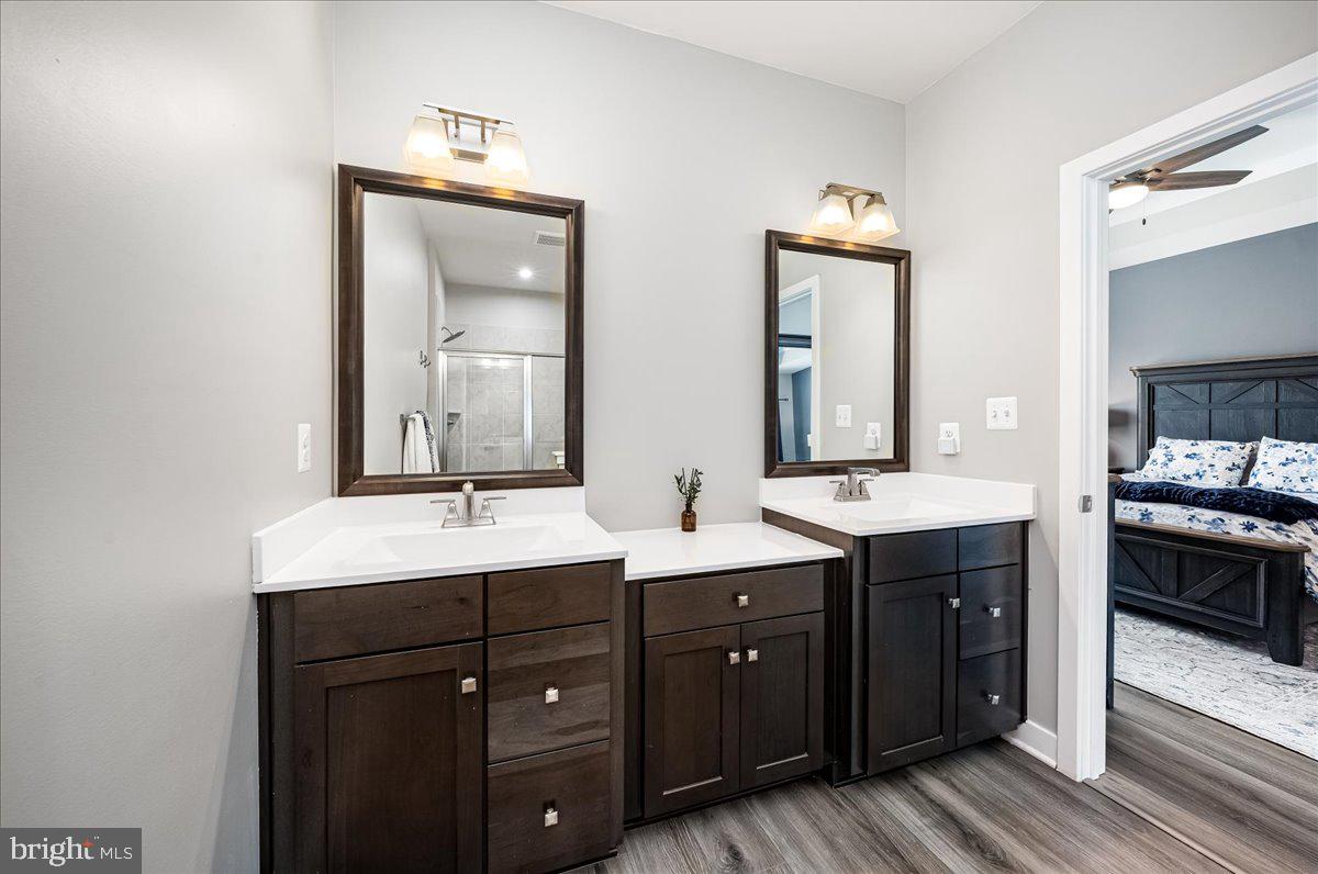 7306 Isabella Road Laurel, MD 20723 - Photo 25 of 59 Dual Vanities