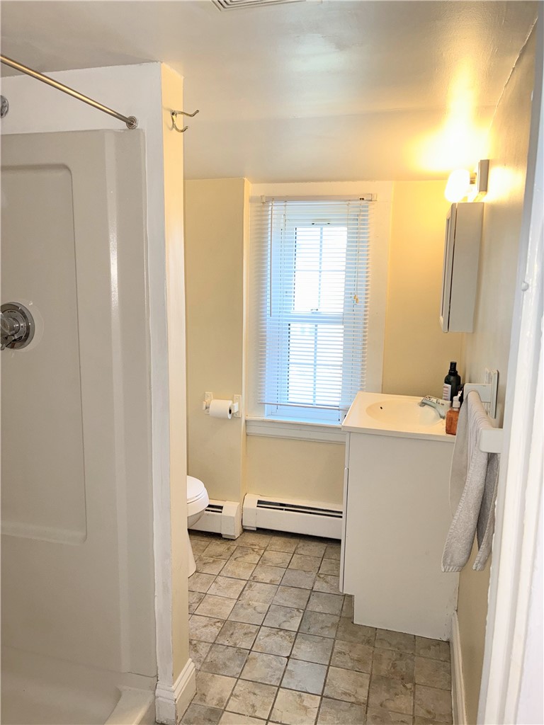 128 Fern Street Warwick, RI 02889 - Photo 21 of 33