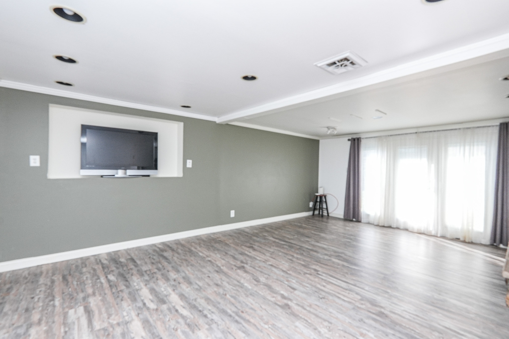 375 South St Louis Avenue St. Anne, IL 60964 - Photo 34 of 58