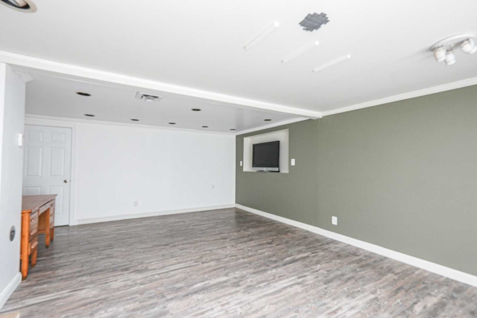 375 South St Louis Avenue St. Anne, IL 60964 - Photo 38 of 58