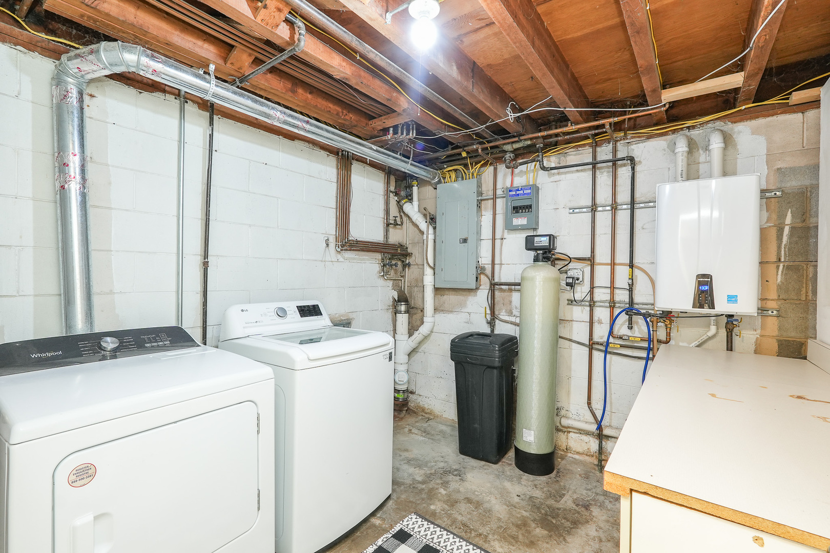 375 South St Louis Avenue St. Anne, IL 60964 - Photo 43 of 58