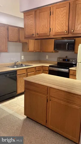 $2,000 | 12231 Wadsworth Way, Woodbridge, VA 22192