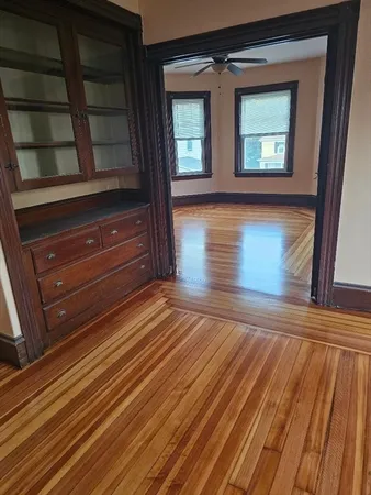 $1,900 | 70 Warburton Street, Unit 3, Fall River, MA 02720