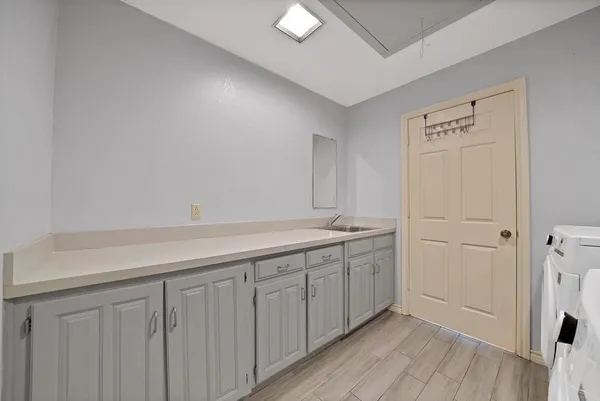 $2,850 | 2812 Whisperwood Trail, Dalworthington Gardens, TX 76016