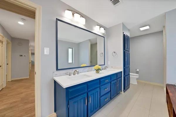 $2,850 | 2812 Whisperwood Trail, Dalworthington Gardens, TX 76016