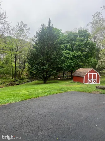 $319,000 | 12400 Gramlich Road Southwest, La Vale, MD 21502