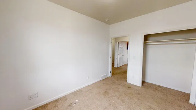 $299,000 | 1019 East 6th Street, Evansville, WY 82636