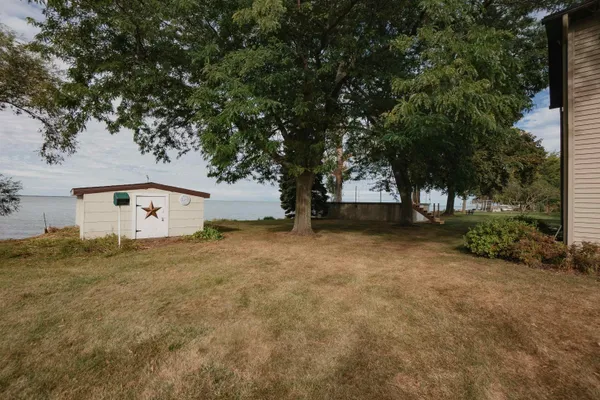$675,000 | N1637 Gladwater Beach Road, Malone, WI 53049