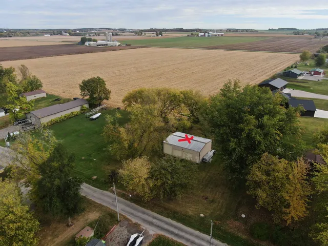 $675,000 | N1637 Gladwater Beach Road, Malone, WI 53049