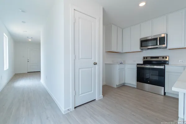 $1,475 | 8511 Opal Place, San Antonio, TX 78263