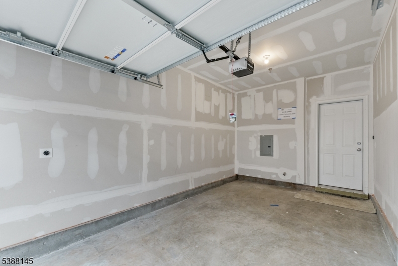 4 Sadie Circle, Unit 4103 Union, NJ 07083 - Photo 23 of 41