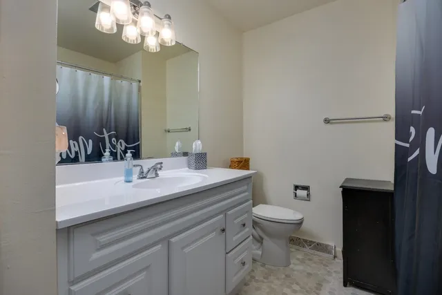 $295,000 | 2219 Elizabeth Street, Janesville, WI 53548