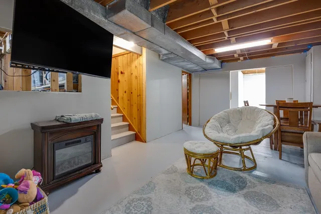 $295,000 | 2219 Elizabeth Street, Janesville, WI 53548