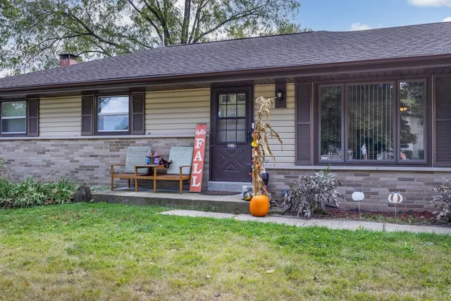 $295,000 | 2219 Elizabeth Street, Janesville, WI 53548