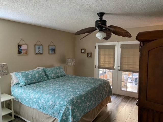 125 Main Street Sebastian, FL 32958 - Photo 22 of 25 a bedroom with a bed and window