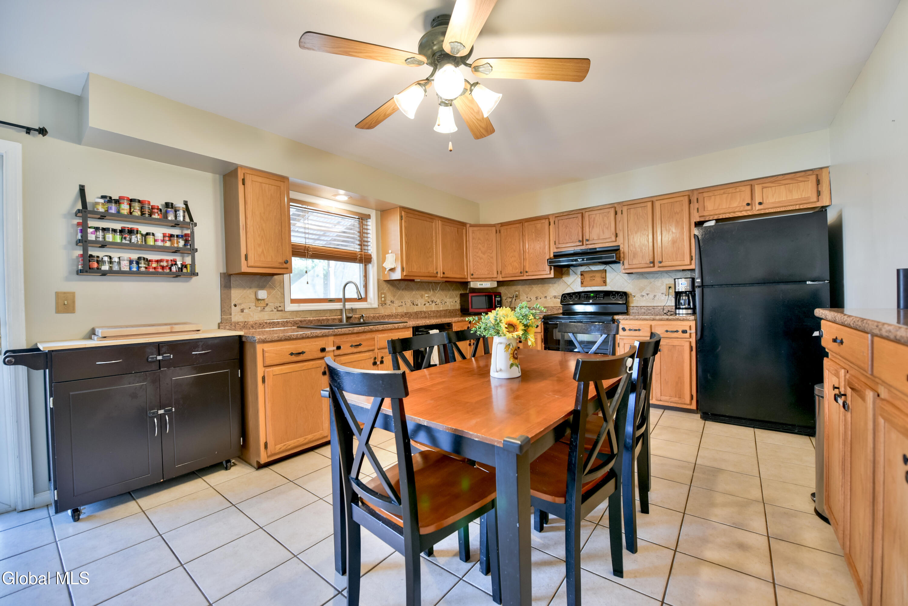 6 Kings Mills Road Wilton, NY 12831 - Photo 14 of 50 19