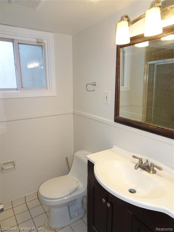 32015 Farmersville Road Farmington Hills, MI 48334 - Photo 40 of 57