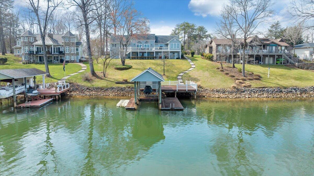110 Windward Drive Moneta, VA 24121 - Photo 110 of 134 Aerial