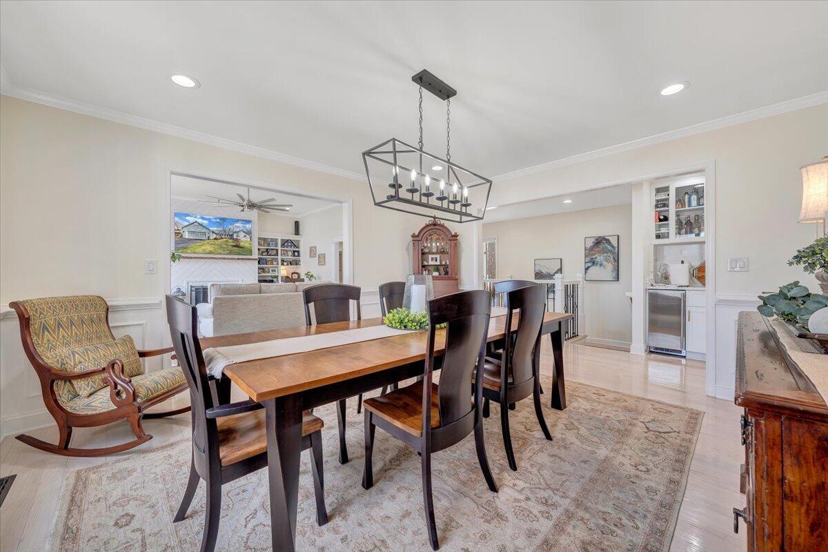 110 Windward Drive Moneta, VA 24121 - Photo 26 of 134 Dining Room