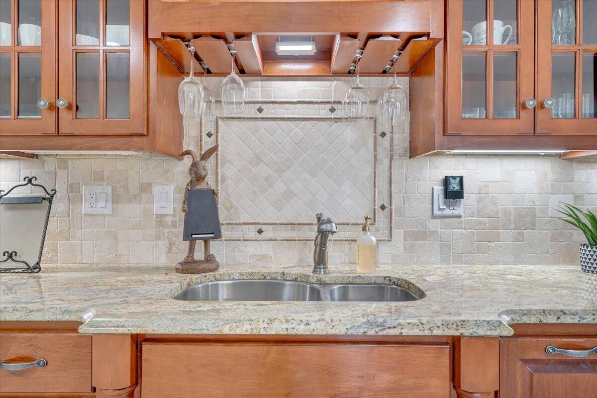 110 Windward Drive Moneta, VA 24121 - Photo 73 of 134 Bar
