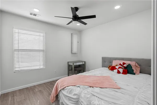 $780,000 | 19904 Holly Drive, Saugus, CA 91350